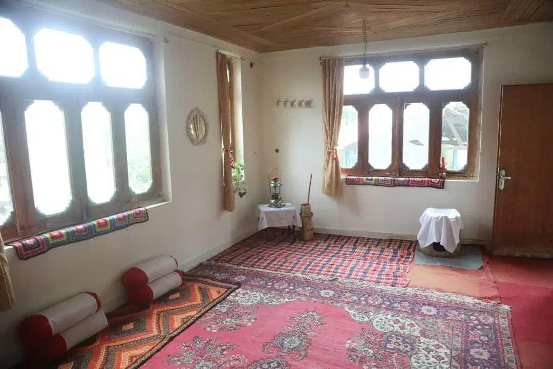 اجاره ویلا سنتی سنگده|اجارهٔ کوتاهمدت ویلا و باغ|فریم, |دیوار