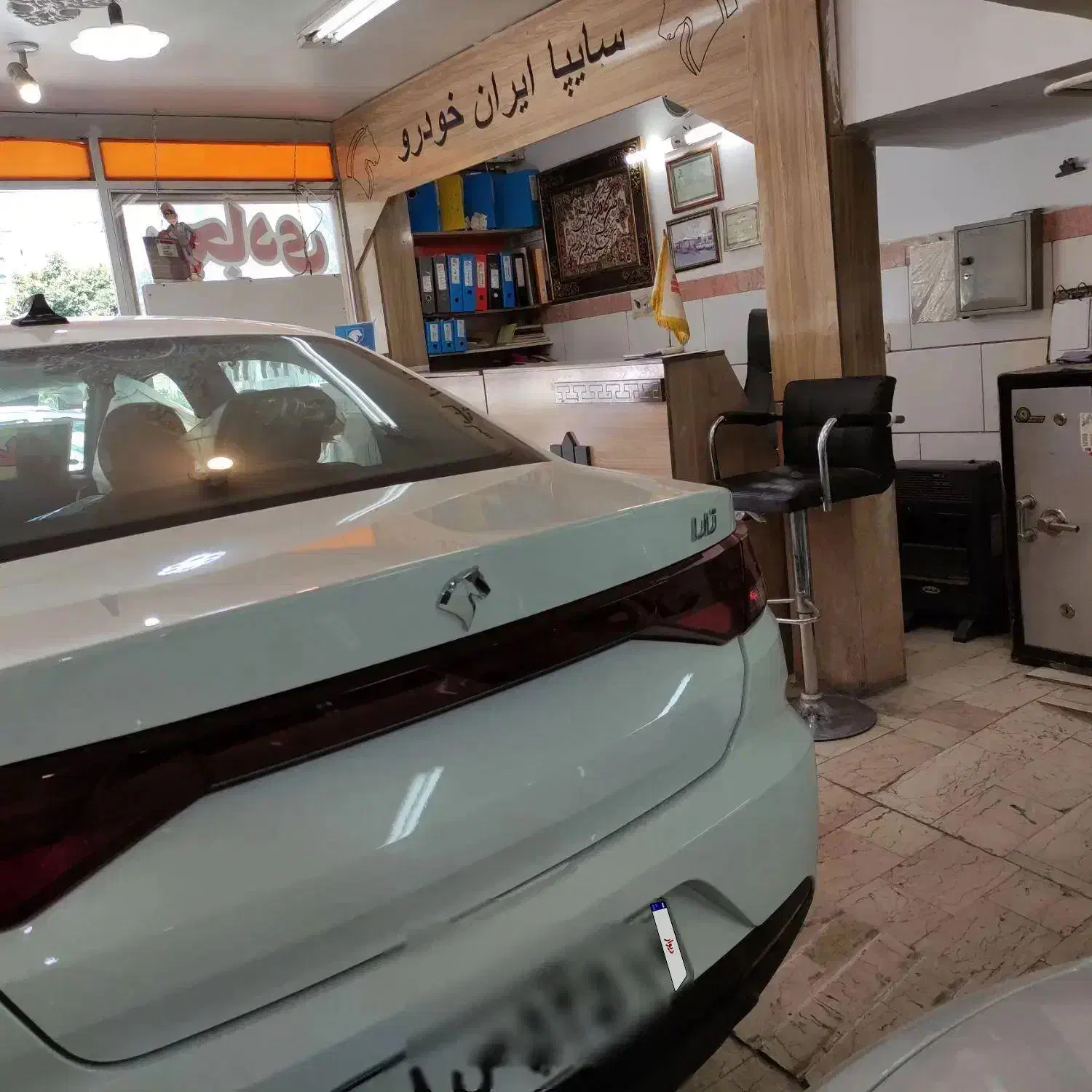 تارا خشک V1 (اقساطی)|خودرو سواری و وانت|اراک, |دیوار