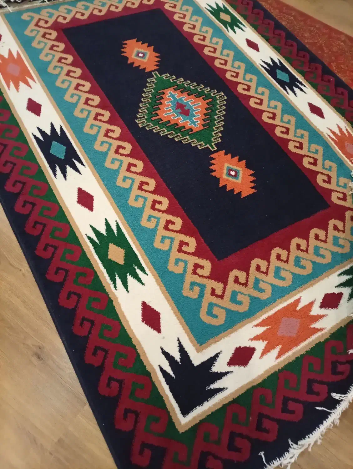 دو تخته فرش|فرش|بندرعباس, |دیوار