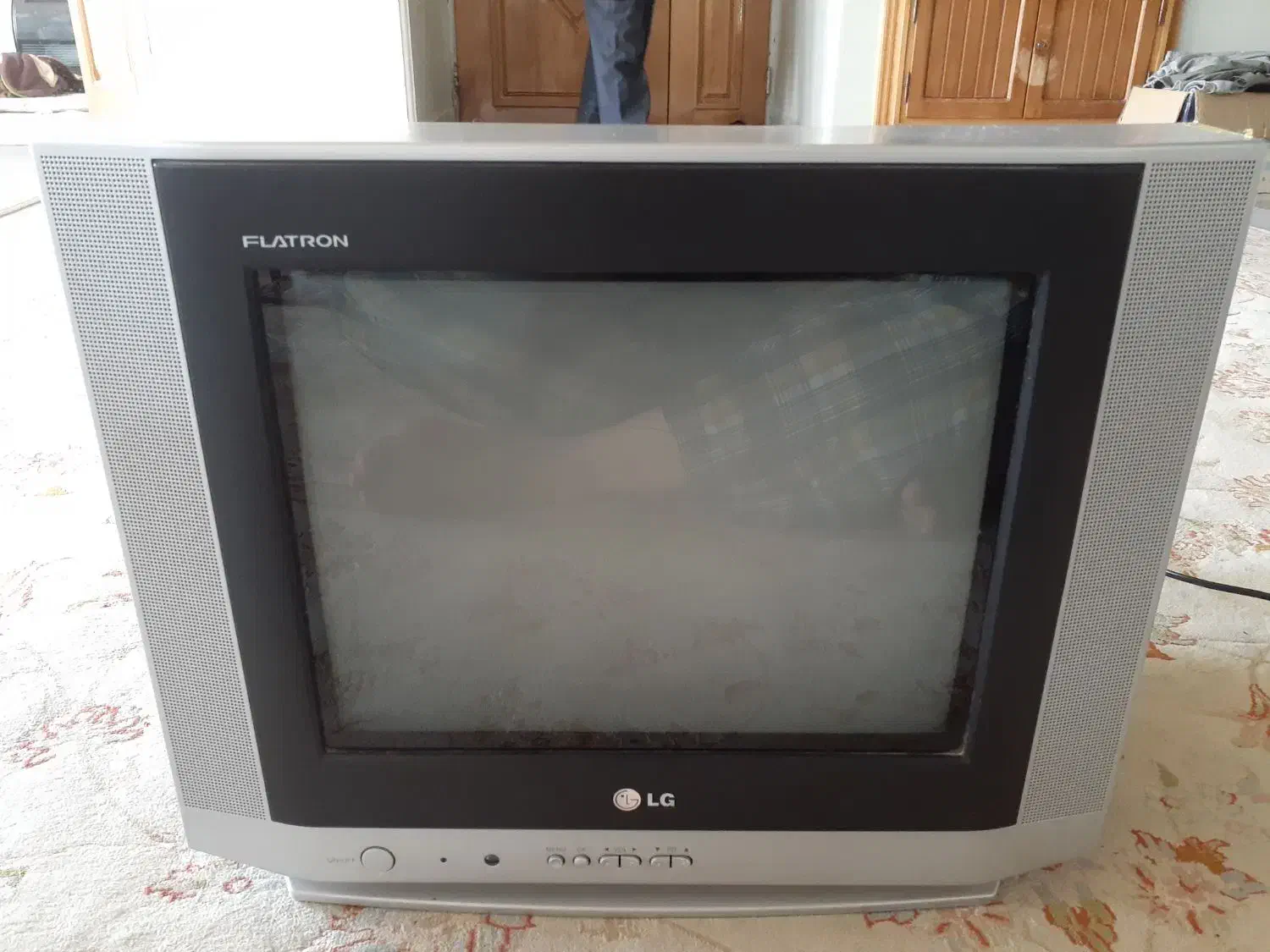 تلویزیون ۱۴اینچ نو|تلویزیون و پروژکتور|اصفهان, آزادان|دیوار