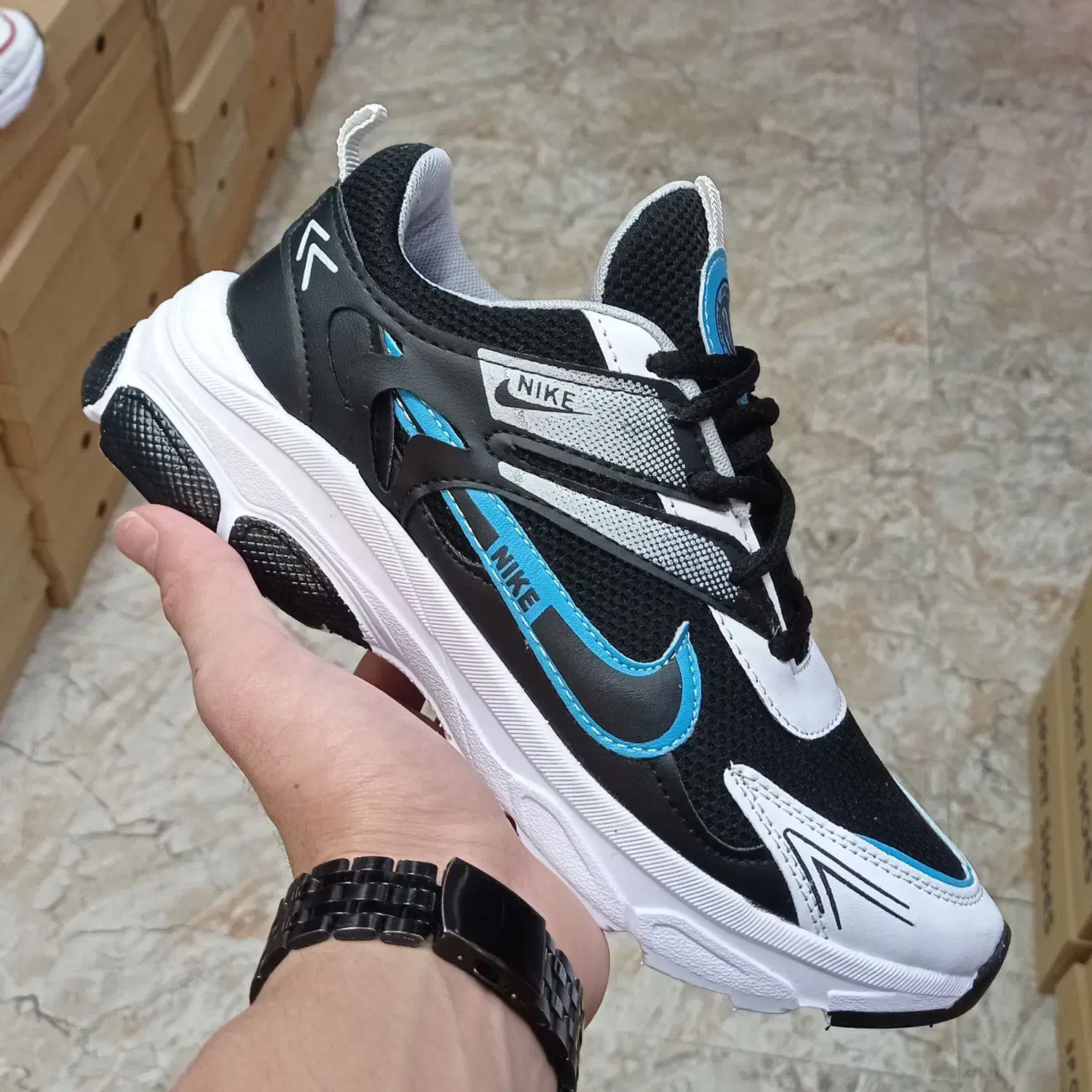 چهارشنبه پر طرفدار از ساعت ۱۱ تا ۳ کل اگهی ۶۰۰|کیف، کفش، کمربند|گرگان, |دیوار