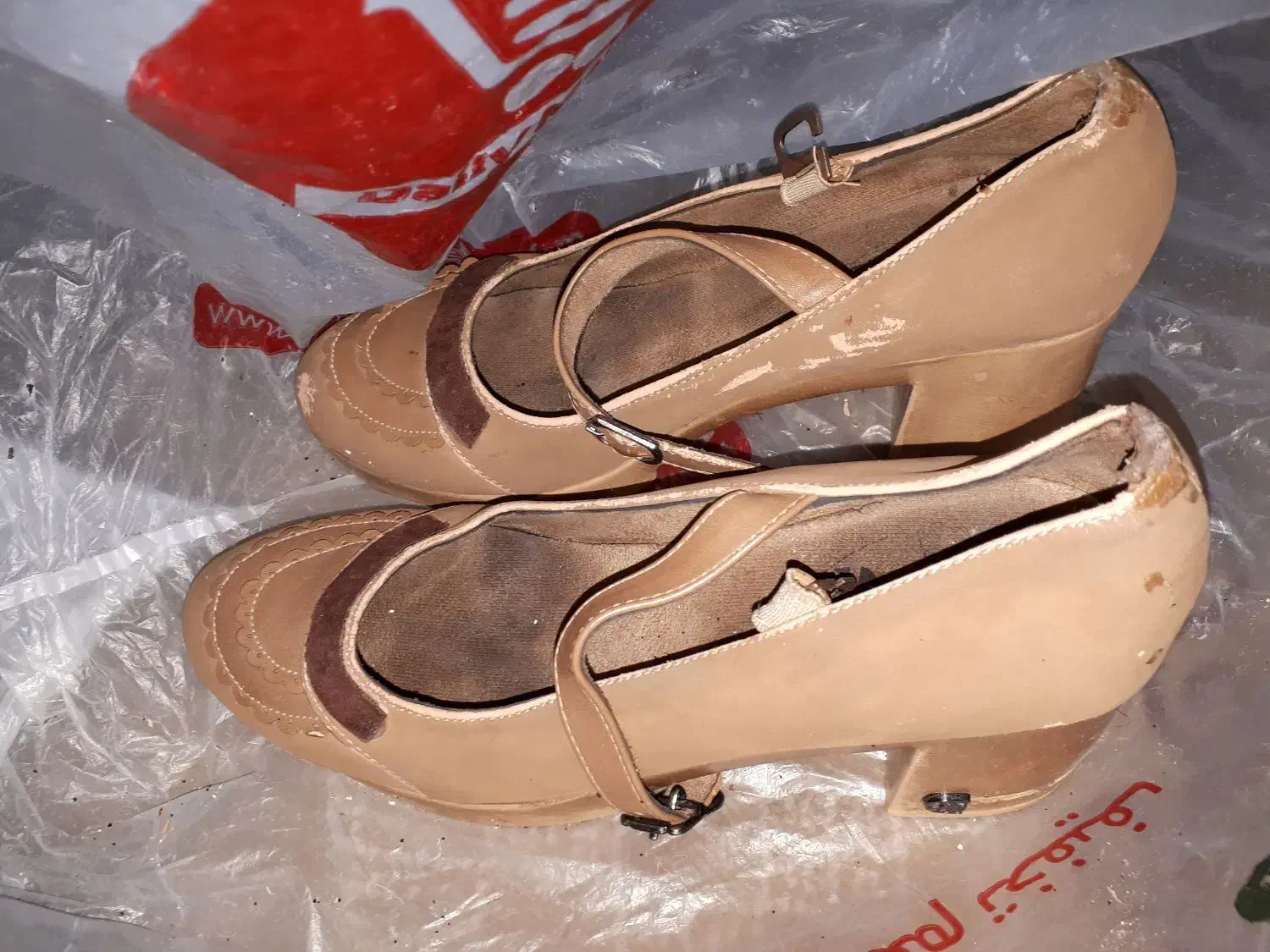 حراج کفش زنانه یکجا|حراج|دماوند, گیلاوند|دیوار