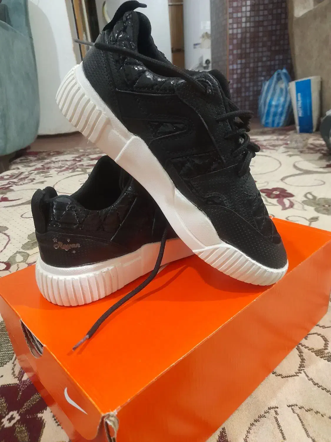 کتونی زنانه دخترانه سایز4۰|کیف، کفش، کمربند|ارومیه, |دیوار