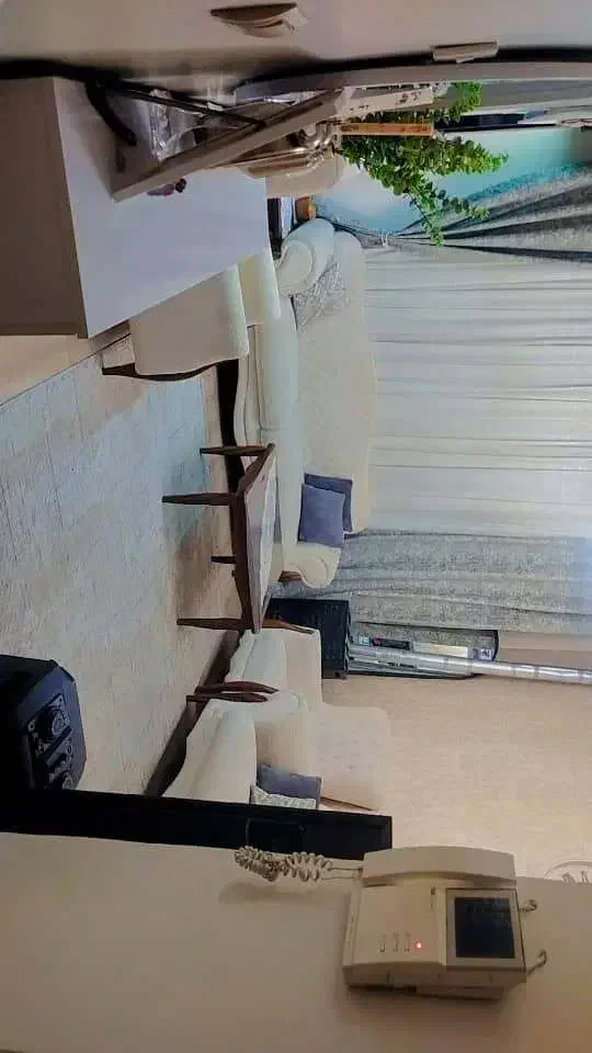 مبلمان ۸نفره در حد نو|مبلمان خانگی و میز عسلی|تهران, زرکش|دیوار