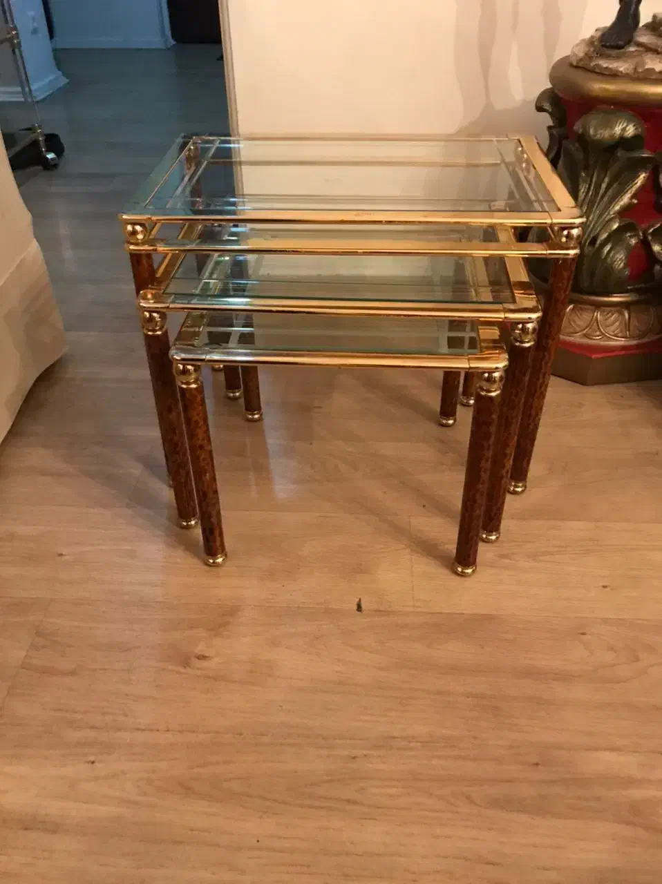 عسلی برنز سه تیکه ایتالیایی|مبلمان خانگی و میز عسلی|تهران, کاج|دیوار