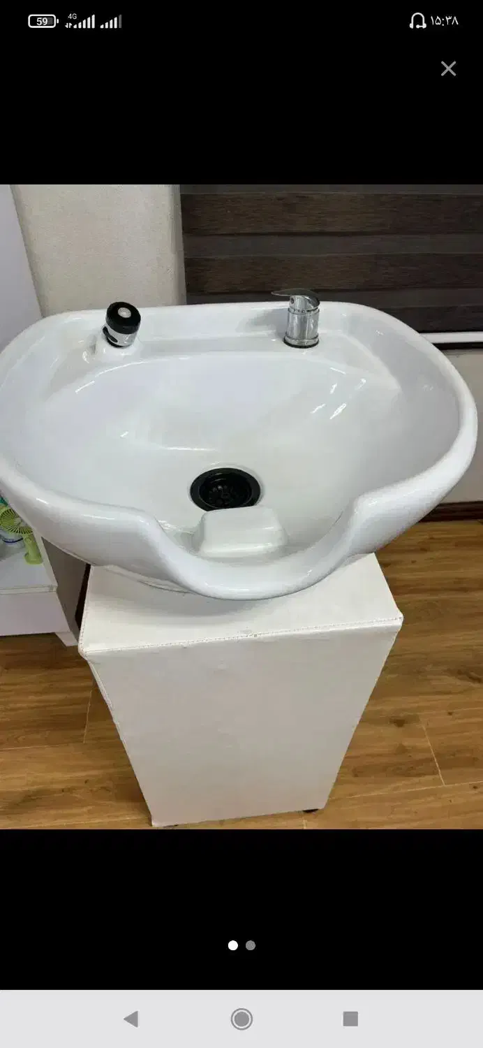 لوازم و دکور آرایشگاه|آرایشگاه و سالن‌های زیبایی|شیراز, دشت چنار|دیوار