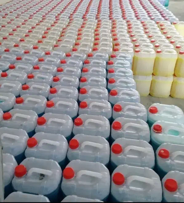 مواد شوینده مخصوص کارواشها|مواد شوینده و دستمال کاغذی|سنقر, |دیوار