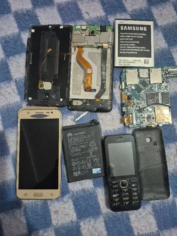 گوشی سامسونگ j5|موبایل|اسلام‌شهر, شهرک قائمیه|دیوار