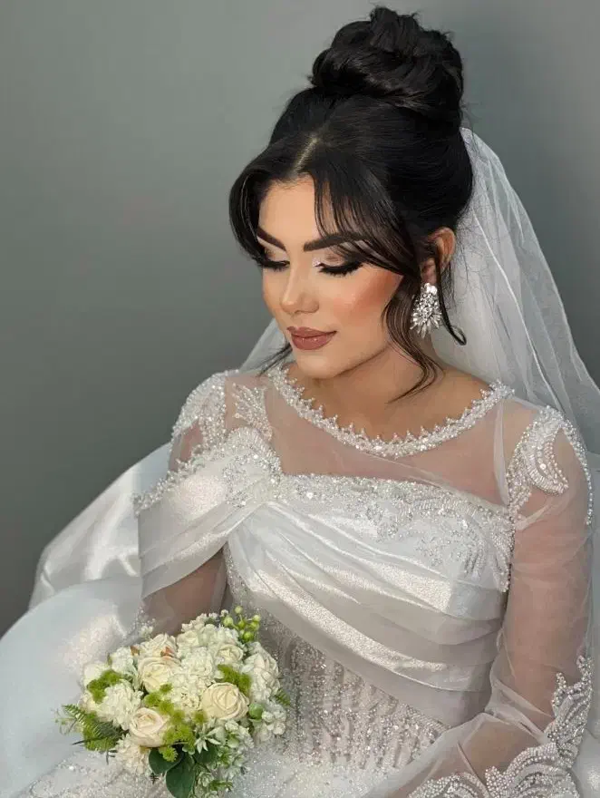 میکاپ و شینیون|خدمات آرایشگری و زیبایی|زابل, |دیوار