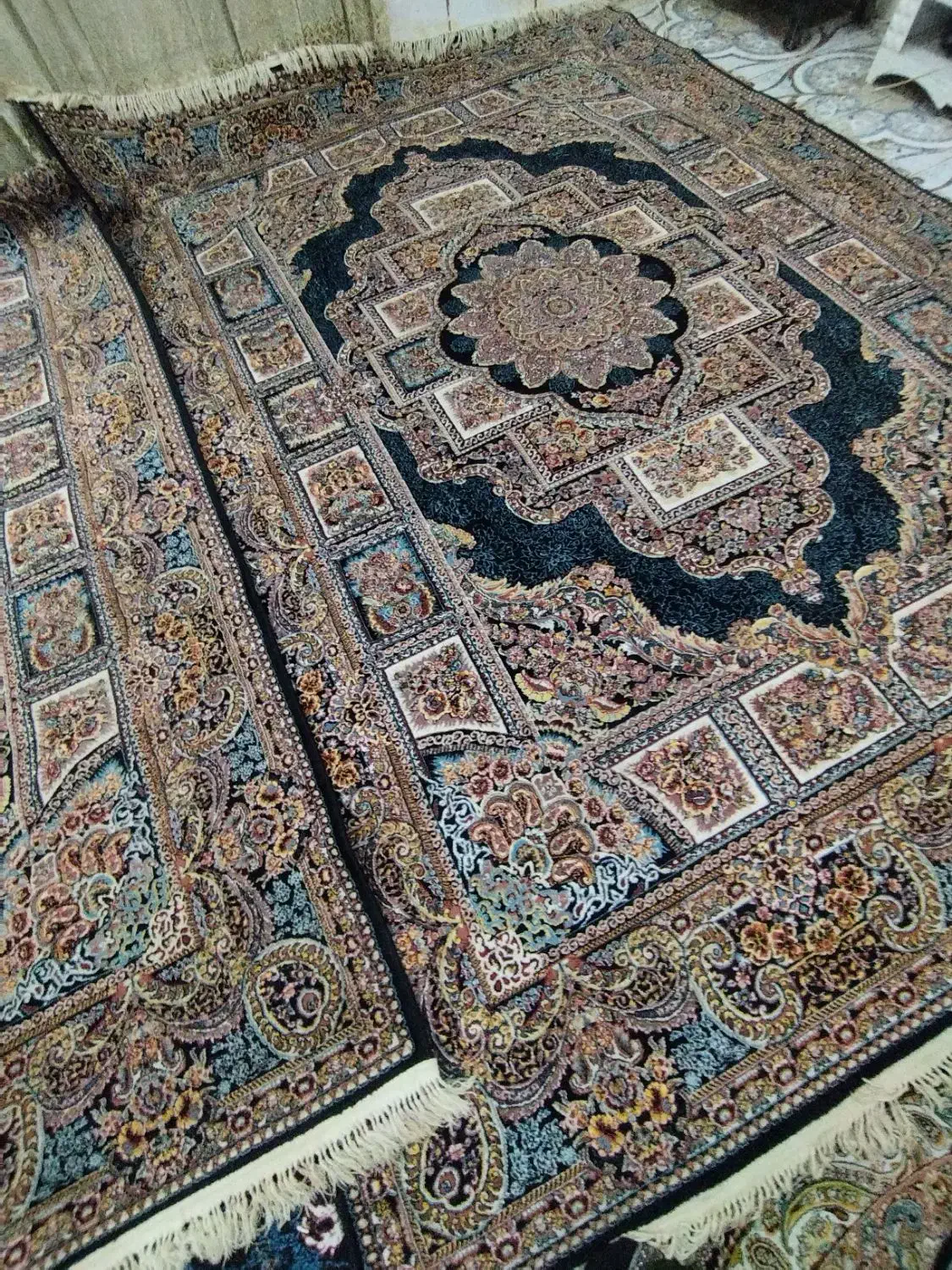 یک جفت۹ودومی تک درحدنو|فرش|آبادان, |دیوار