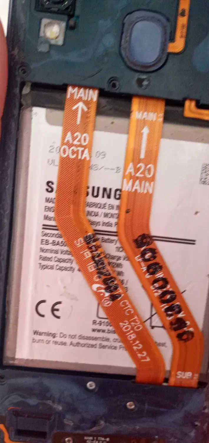 ال سی دی a20 همراه با باتری|لوازم جانبی موبایل و تبلت|میاندوآب, |دیوار