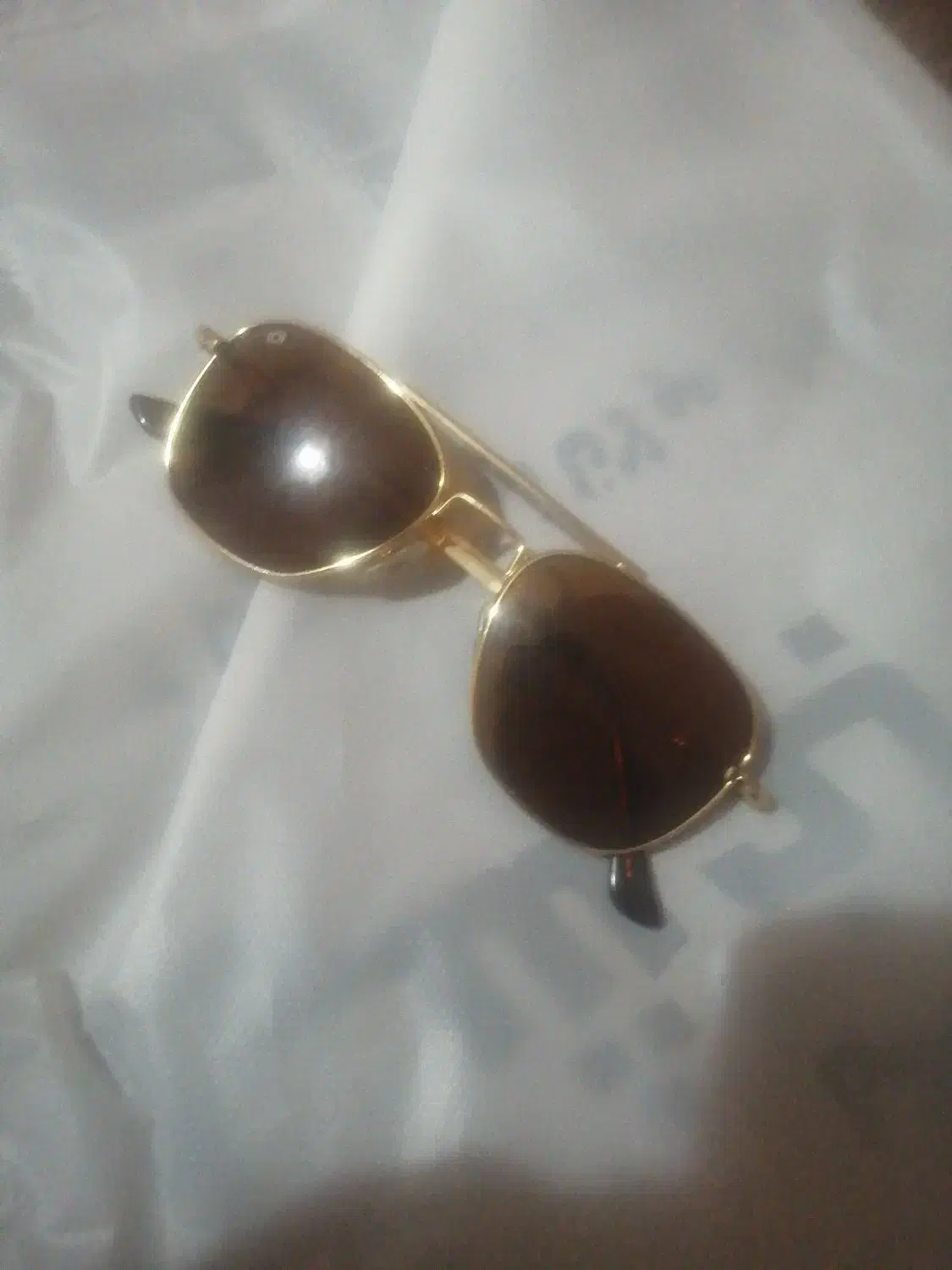 عینک دودی ریبن خلبانی اصل|زیورآلات و اکسسوری|صدرا-فارس, فاز ۱|دیوار