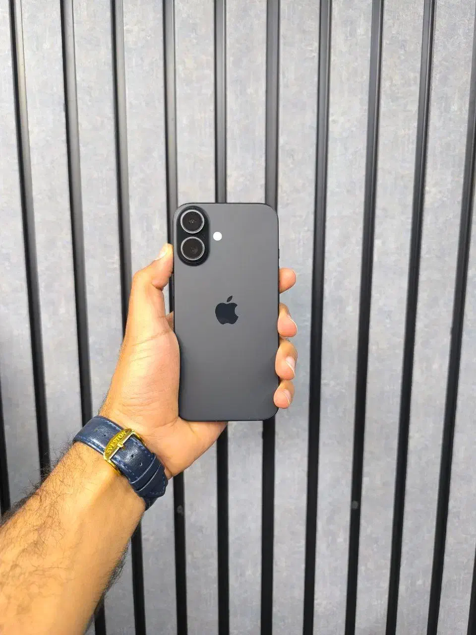 آیفون 16 مشکی، 128 گیگ، سالم و در حد نو|موبایل|کرمانشاه, |دیوار