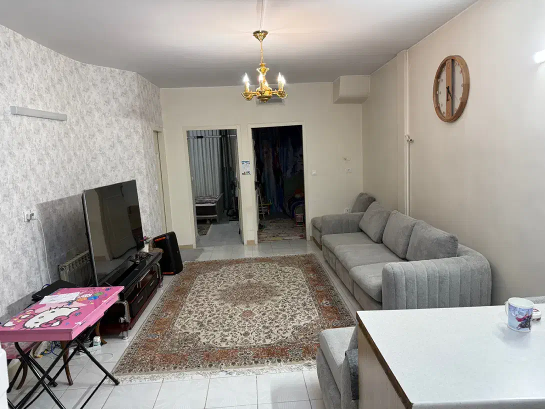 اجاره آپارتمان ۷۰ متری، ۲ خواب طبقه ۱.۵ ۲۰ تا پله