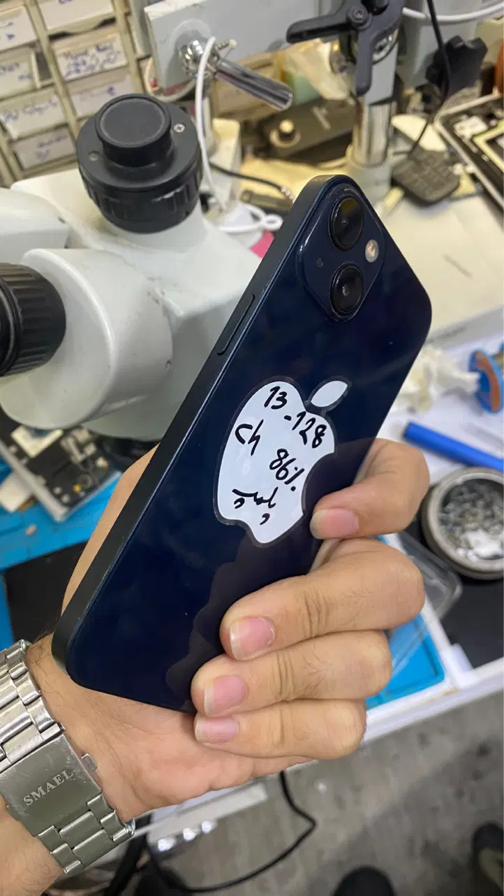 iPhone 13 normal|موبایل|ساری, |دیوار