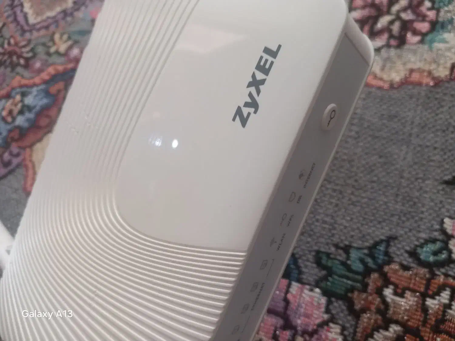 یک عدد وای فای سالم|مودم و تجهیزات شبکه|اصفهان, شیخ اشراق|دیوار