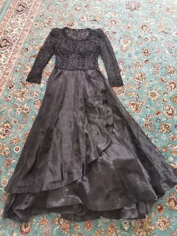 پیراهن مجلسی|لباس|تربتحیدریه, رضاشهر|دیوار