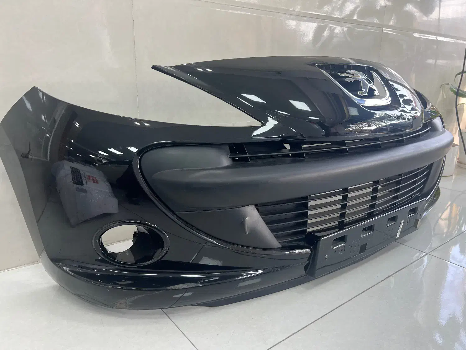 سپر جلو ۲۰۷ مشکی|قطعات یدکی و لوازم جانبی|لاهیجان, کوی خزر|دیوار