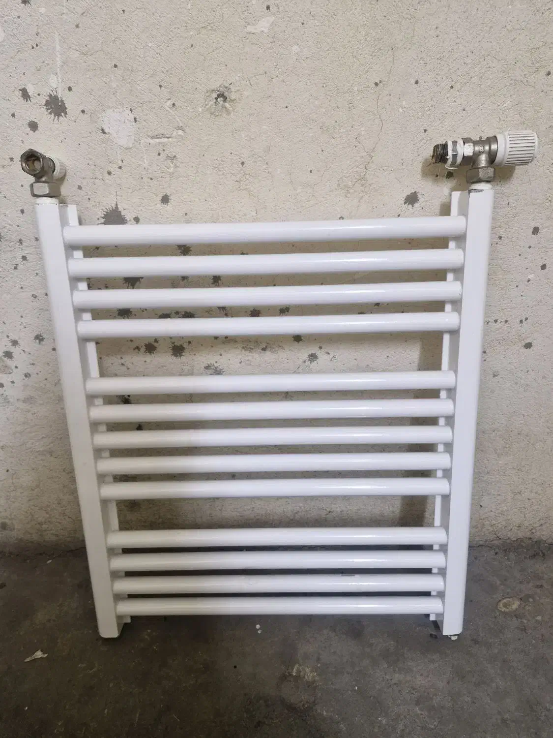 حوله خشک کن|آبگرمکن، پکیج، شوفاژ|زنجان, |دیوار