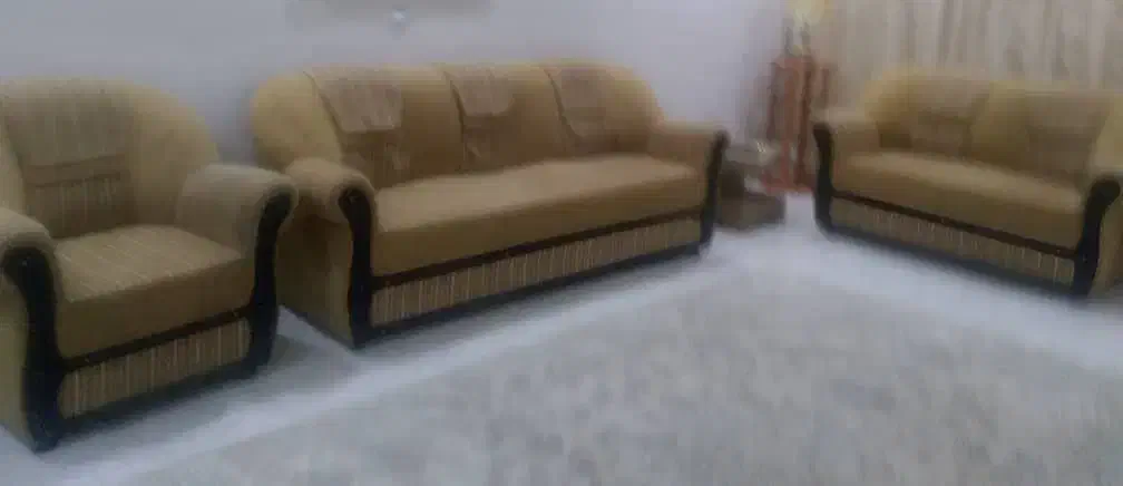 میل نه نفره با جلو مبلی ودو تا عسلی|مبلمان خانگی و میز عسلی|ارومیه, |دیوار