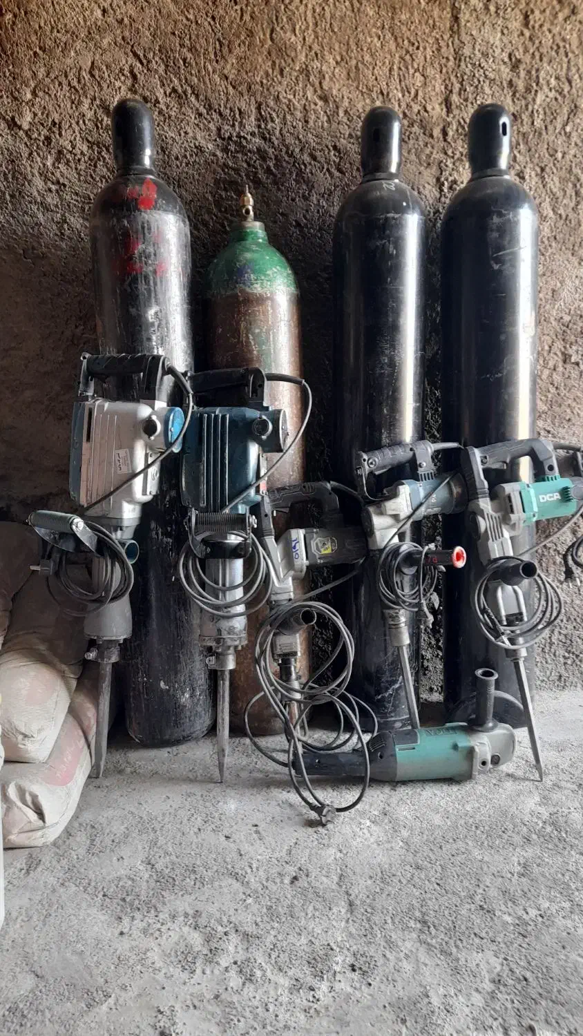 پیکوربرقی وهوابرش و اره برقی بنزینی|خدمات پیشه و مهارت|بم, |دیوار