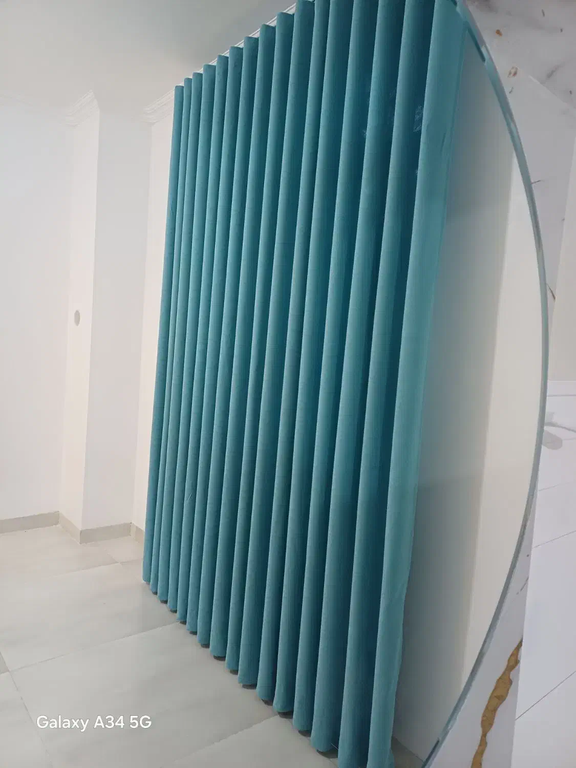 نصب پرده، نصاب پرده، خیاط پرده، شستشو و اتو|خدمات پیشه و مهارت|همدان, |دیوار