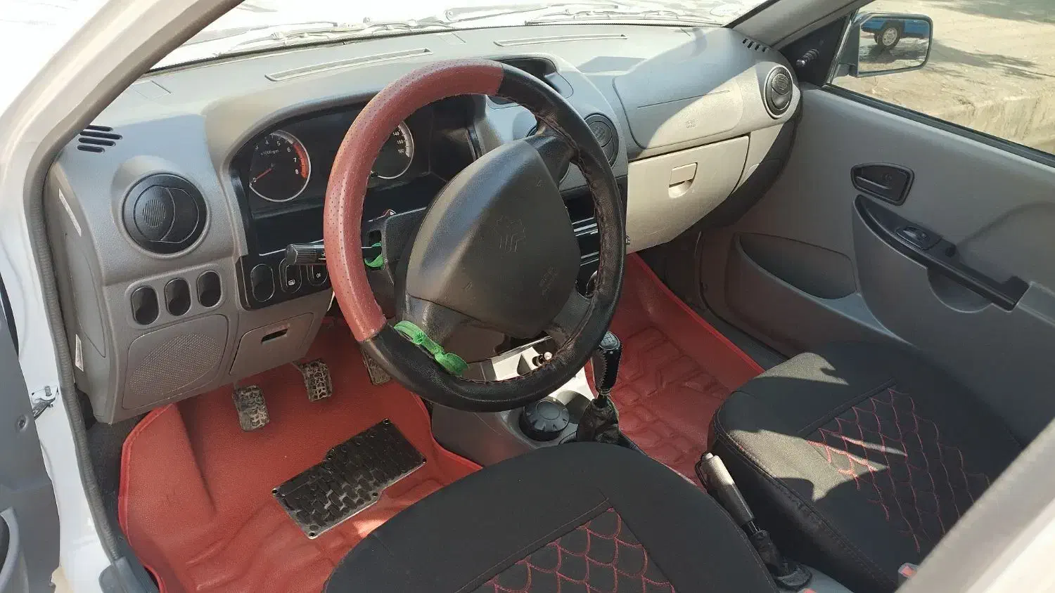 یک دستگاه مدل ۹۸ بدون رنگ|خودرو سواری و وانت|کوهدشت, |دیوار