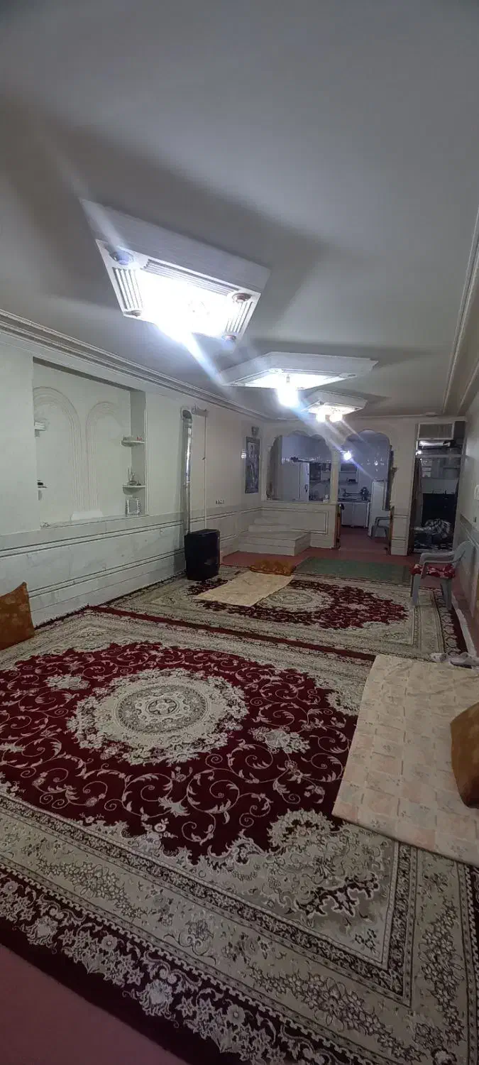 منزل دوطبقه شمالی خیابان منتظری شمالی خرم غربی|فروش خانه و ویلا|نجف‌آباد, پادگان|دیوار