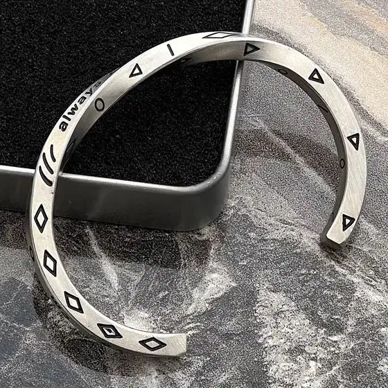 انواع دستبند و بنگل سون استیل رنگ ثابت تک و عمده|بدلیجات|مشهد, هفده شهریور|دیوار