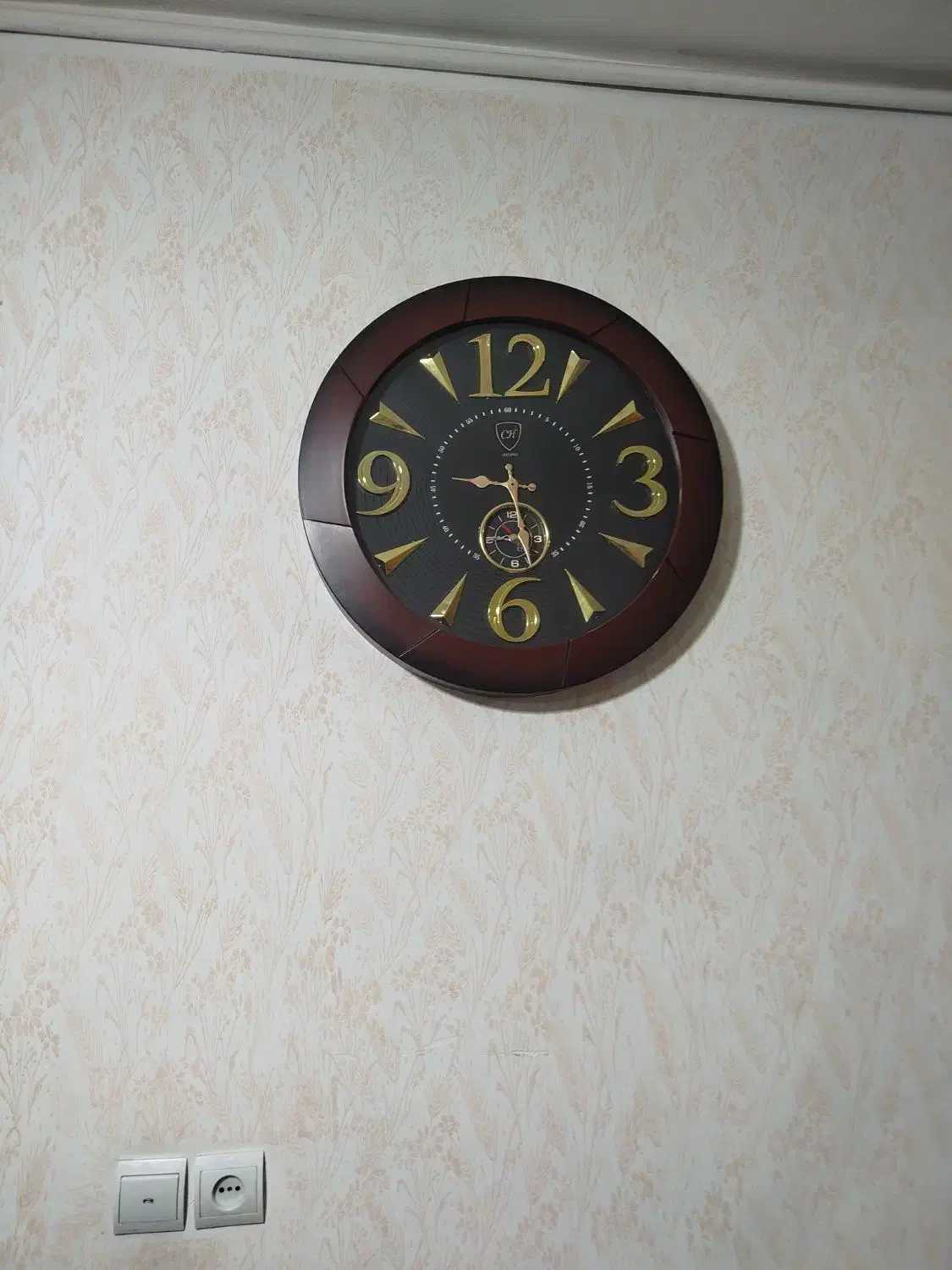 ساعت دیواری و ایستاده قیمت مقطوع|ساعت دیواری و تزئینی|هشتگرد, سیف آباد|دیوار