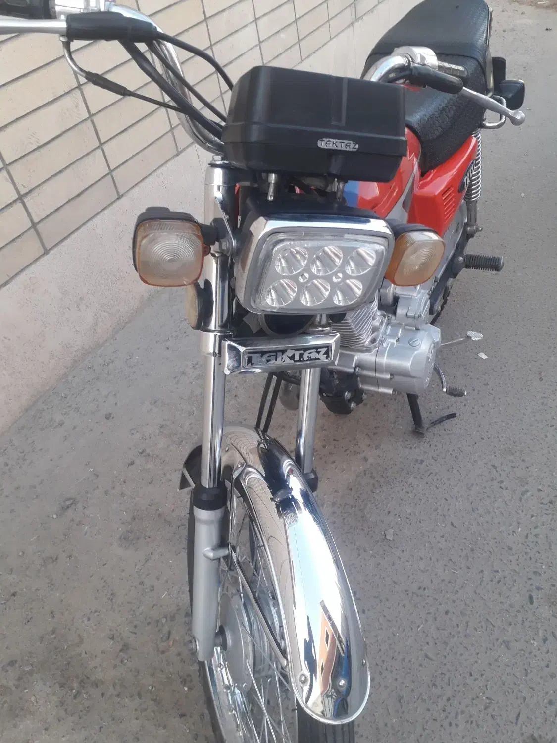 تک تاز مدل ۹۳فابریک|موتورسیکلت|کاشان, خرمدشت|دیوار