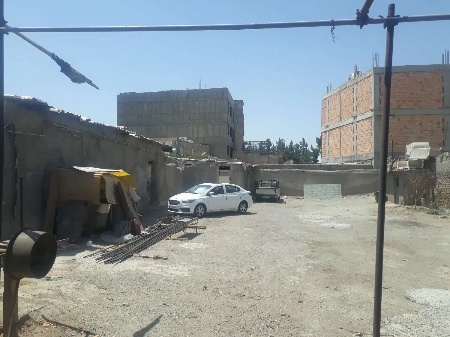 اجاره کارگاه با محوطه حدود ۵۰۰متر|اجارهٔ دفتر صنعتی، کشاورزی، تجاری|اسلام‌شهر, ده عباس|دیوار