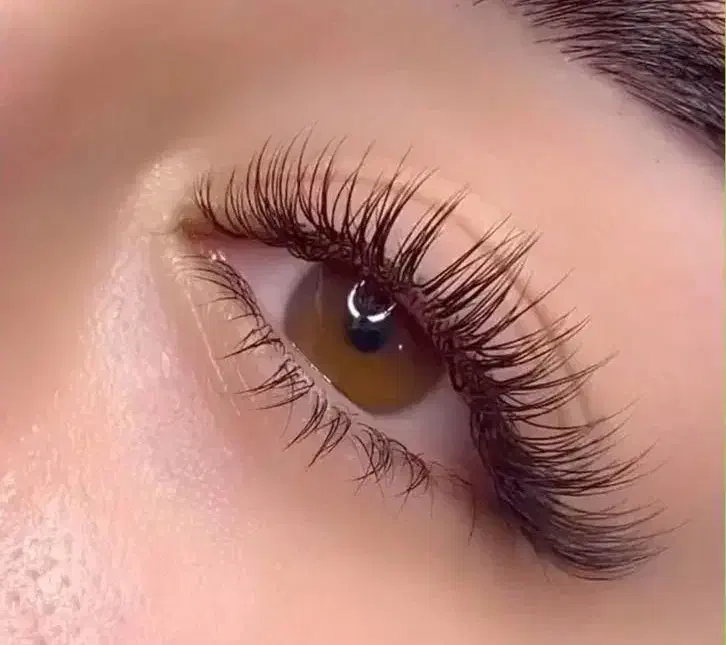 اکستنشن تخصصی مژه بامواد باکیفیت/ماندگاری بالا|خدمات آرایشگری و زیبایی|بم, |دیوار