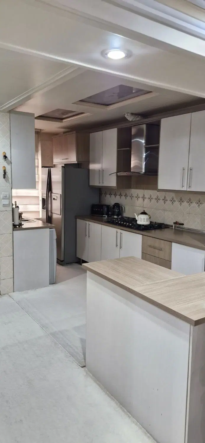 آپارتمان ۱۱۰ متر ۲ خواب فول امکانات/بر نفت شمالی - Bild 5
