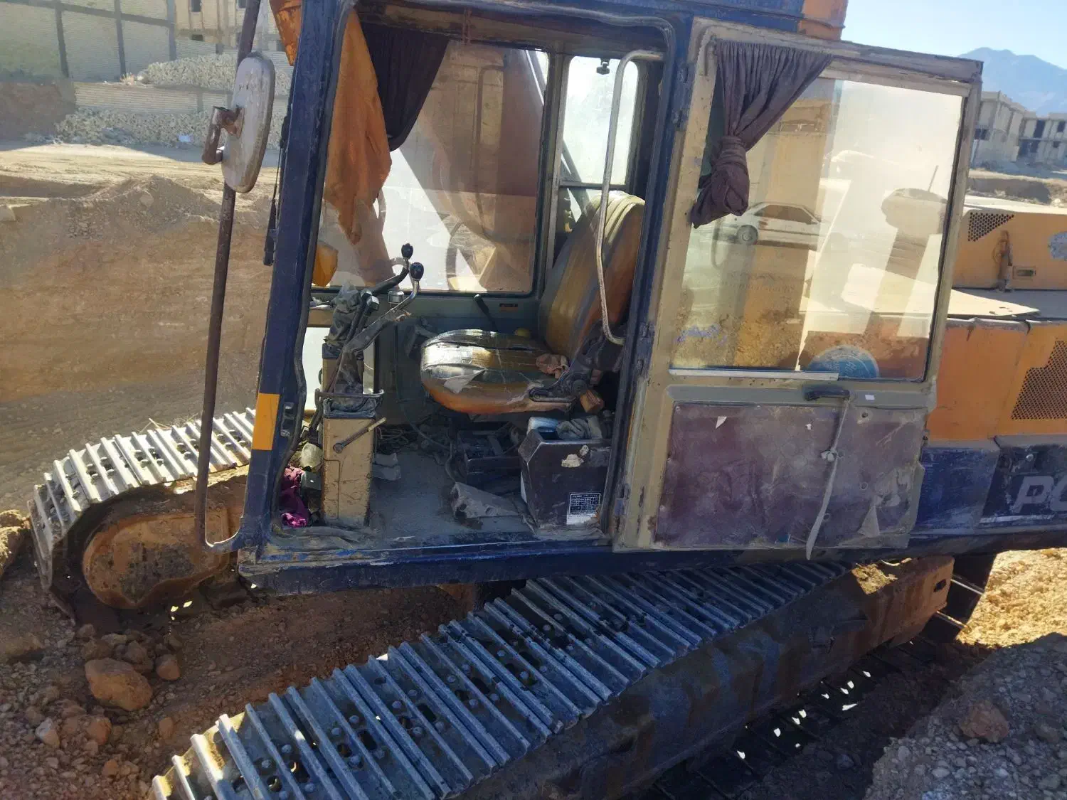 بیل مکانیکی|ماشین‌آلات صنعتی|اقلید, |دیوار