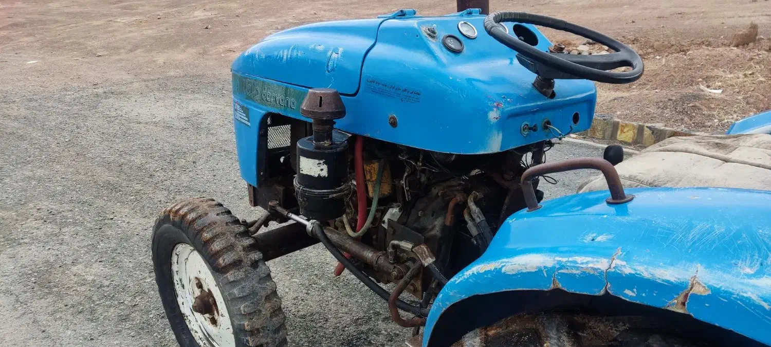 تراکتور داروانا مدل ۸۴|ماشینآلات صنعتی|سربیشه, |دیوار