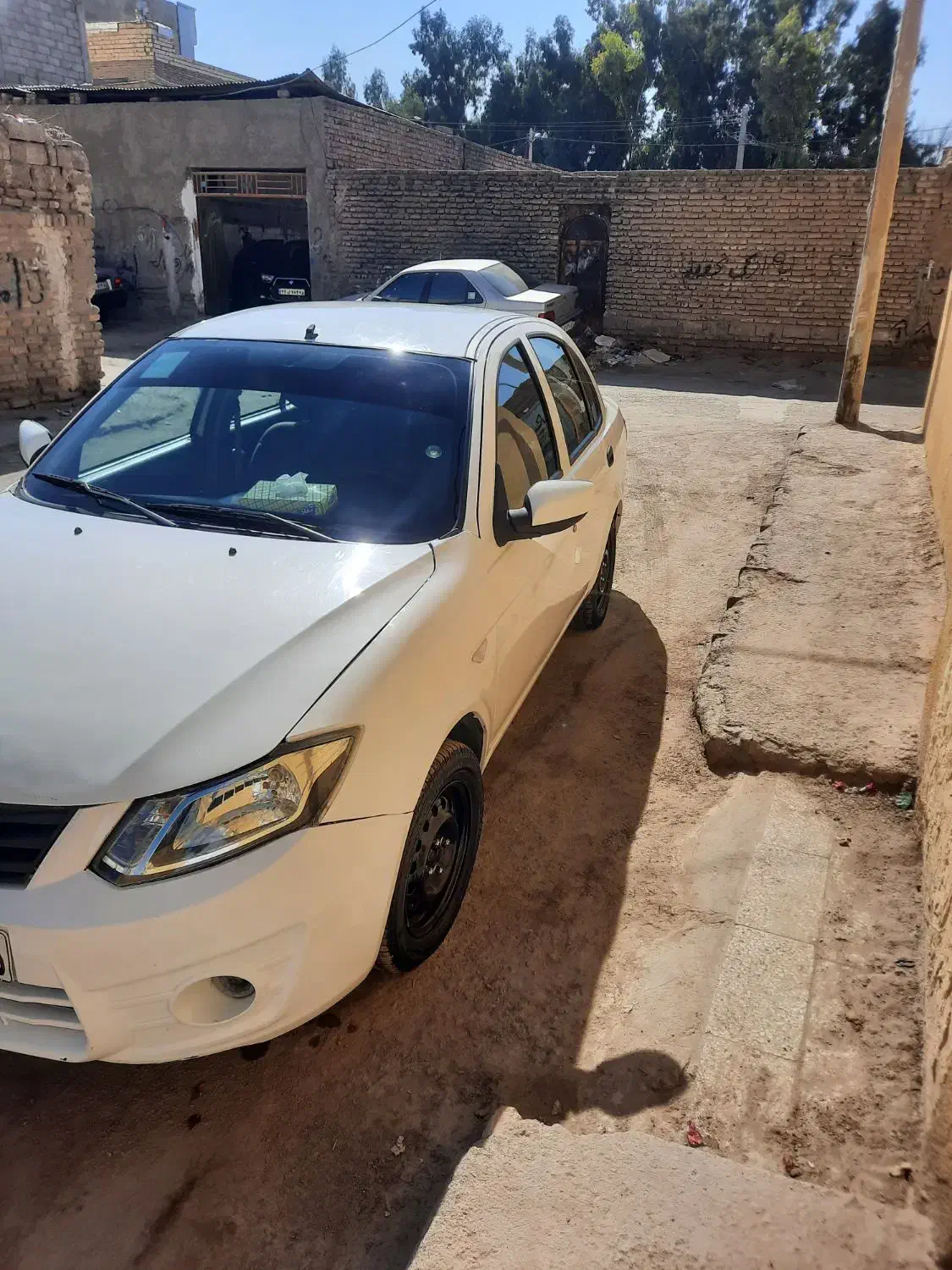 ساینا ۱۴۰۱ کارمندی کم کار|خودرو سواری و وانت|زاهدان, |دیوار