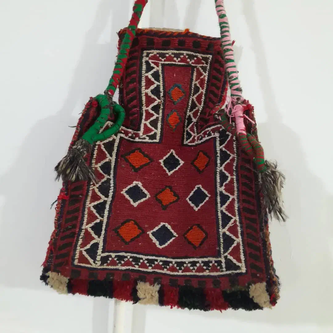 به علت تغییر شغل انواع جاقرآنی و گبه دستباف حراج|گلیم، جاجیم، گبه|یاسوج, |دیوار