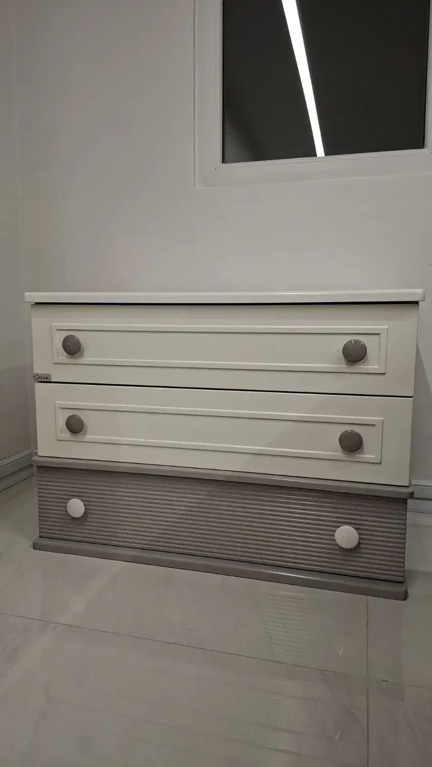 تخت و دراور نوجوان همراه با تشک رویا بونل در حد نو|تخت و سرویس خواب|قرچک, شهرک طلائیه|دیوار