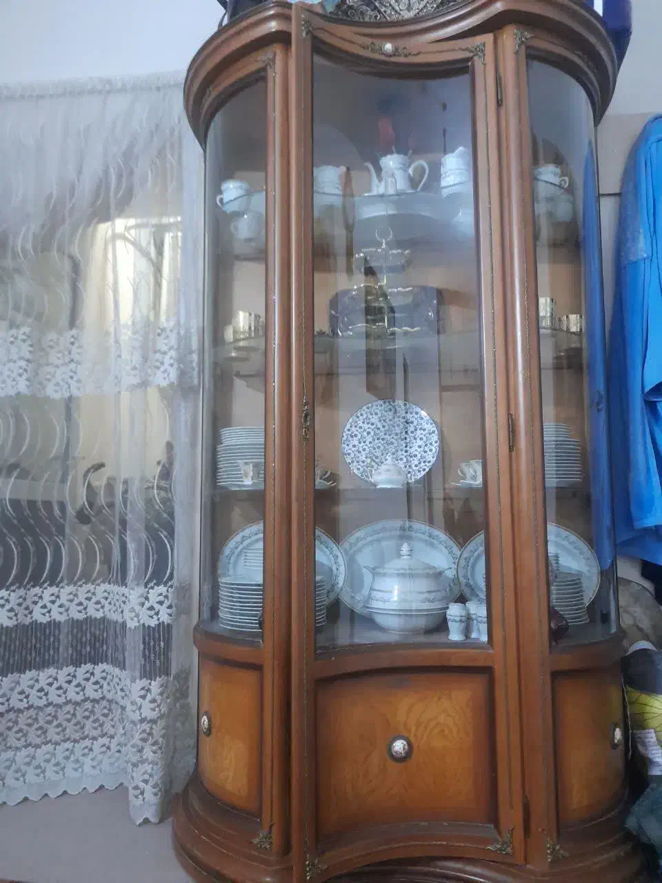 کمدوگنجه وبوفه چوب راش|بوفه، ویترین، کنسول|مشهد, مهدی آباد (بلوار توس)|دیوار