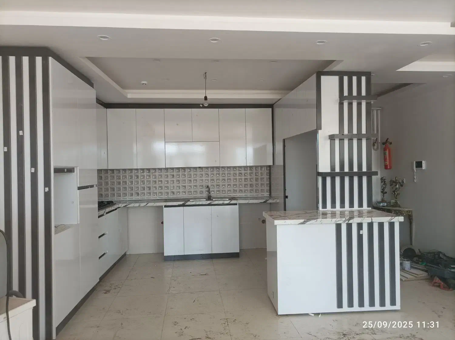 تولید کننده و نصاب کابینت و کمد دیواری ...|خدمات پیشه و مهارت|همدان, |دیوار