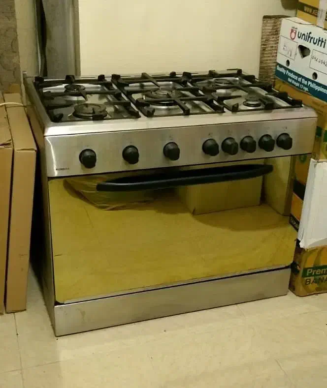 فرناز ۵شعله رومگا|اجاق گاز و لوازم برقی پخت‌وپز|شاهین‌شهر, فردوسی|دیوار