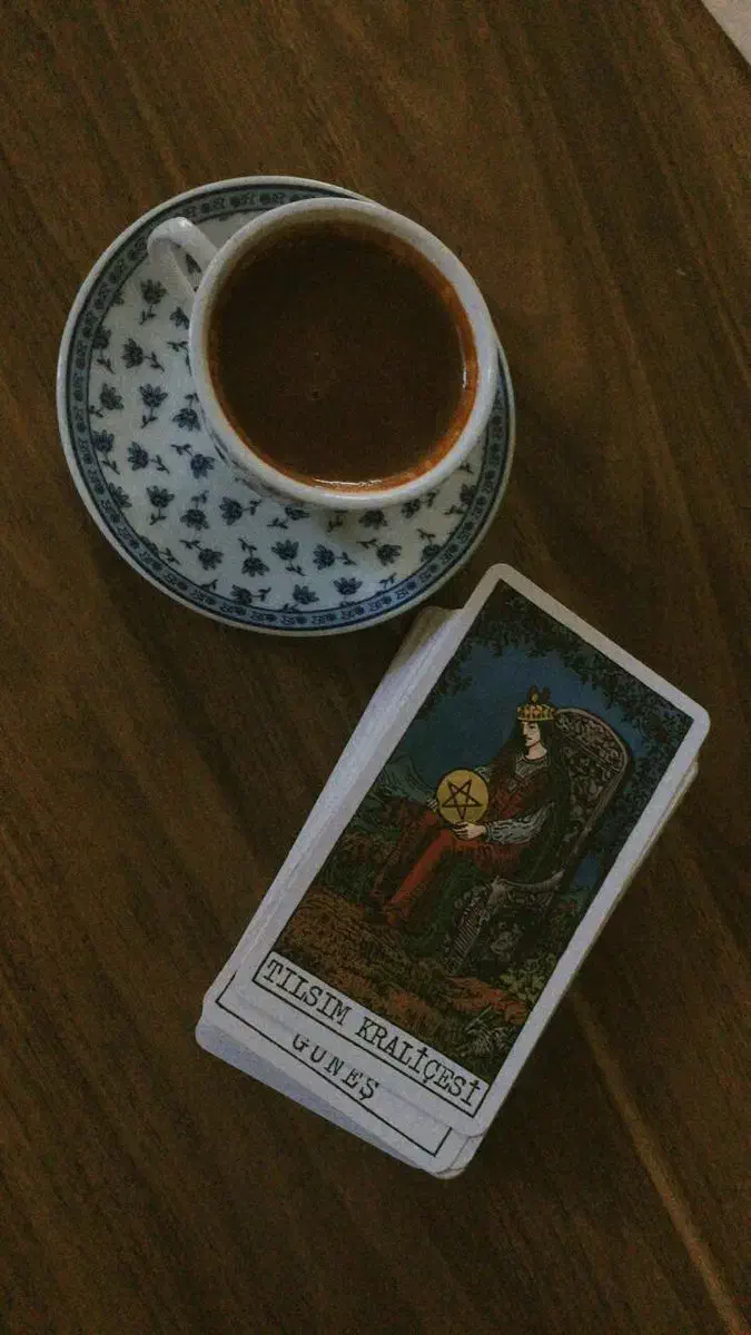 ستاره شناسی و کف بینی|فعالیت داوطلبانه|قدس, شهر‌قدس|دیوار