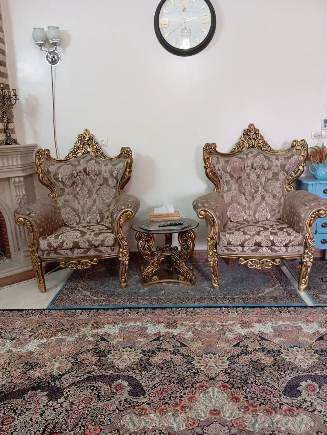 سرویس مبل ۹ نفره|مبلمان خانگی و میز عسلی|هشتگرد, هشتگرد قدیم|دیوار