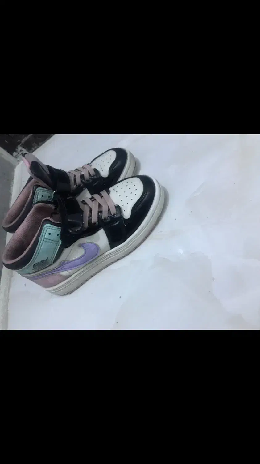 نیم پوتین دخترانه سایز ۲۷ تا ۲۸|کفش و لباس بچه|سنندج, |دیوار