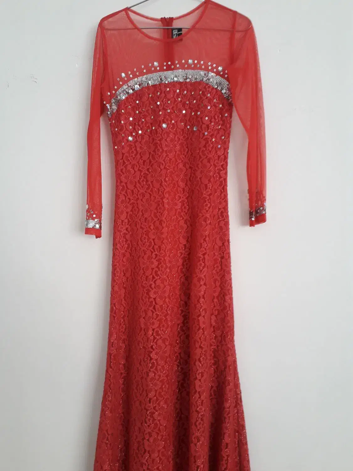 لباس مجلسی|لباس|پردیس, فاز ۸|دیوار