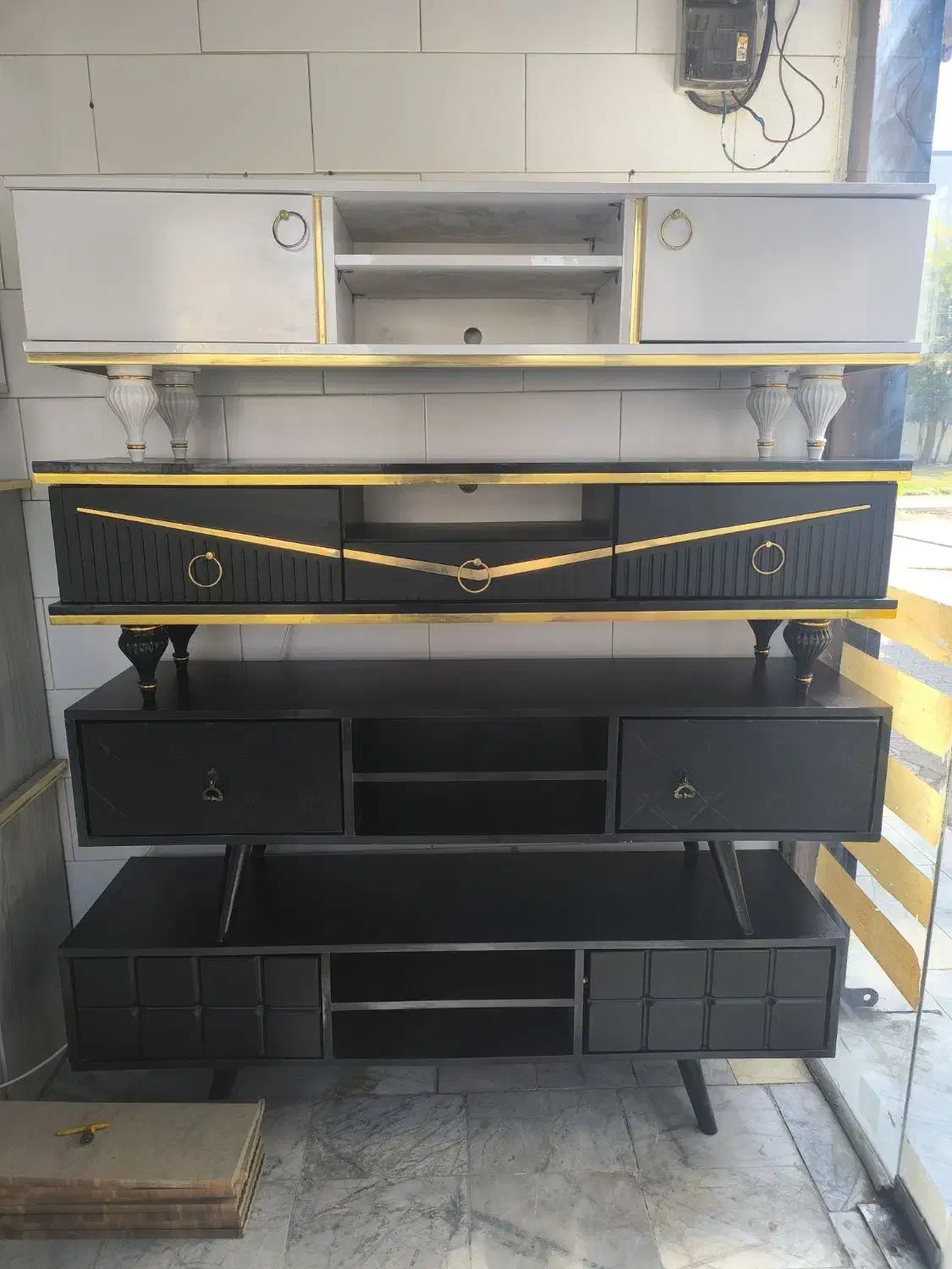 میز تلوزیون همه زیرقیمت  ۲/۱۰۰/۰۰۰ و ۲/۷۰۰/۰۰۰|میز تلویزیون|قزوین, |دیوار