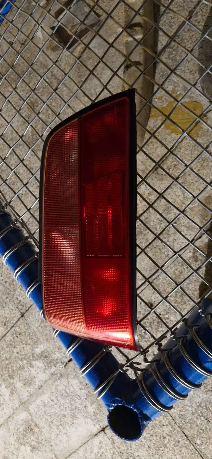 چراغ عقب پارس و روکش جلوه|قطعات یدکی و لوازم جانبی|مسجد سلیمان, |دیوار