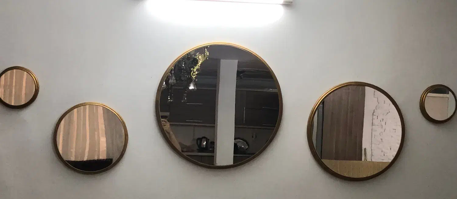 پنج عدد آینه|آینه|کرج, کوی بعثت|دیوار