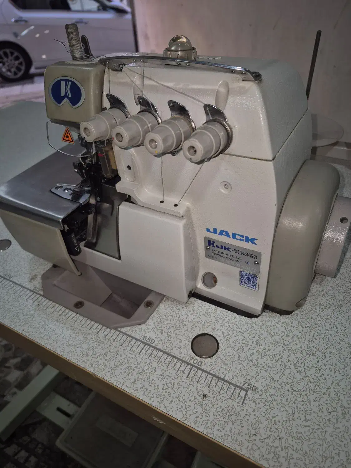 چرخ خیاطی صنعتی زیگزال ۴نخ سری ۷۶۸ سرخود|چرخ خیاطی و ریسندگی|تهران, سجاد|دیوار